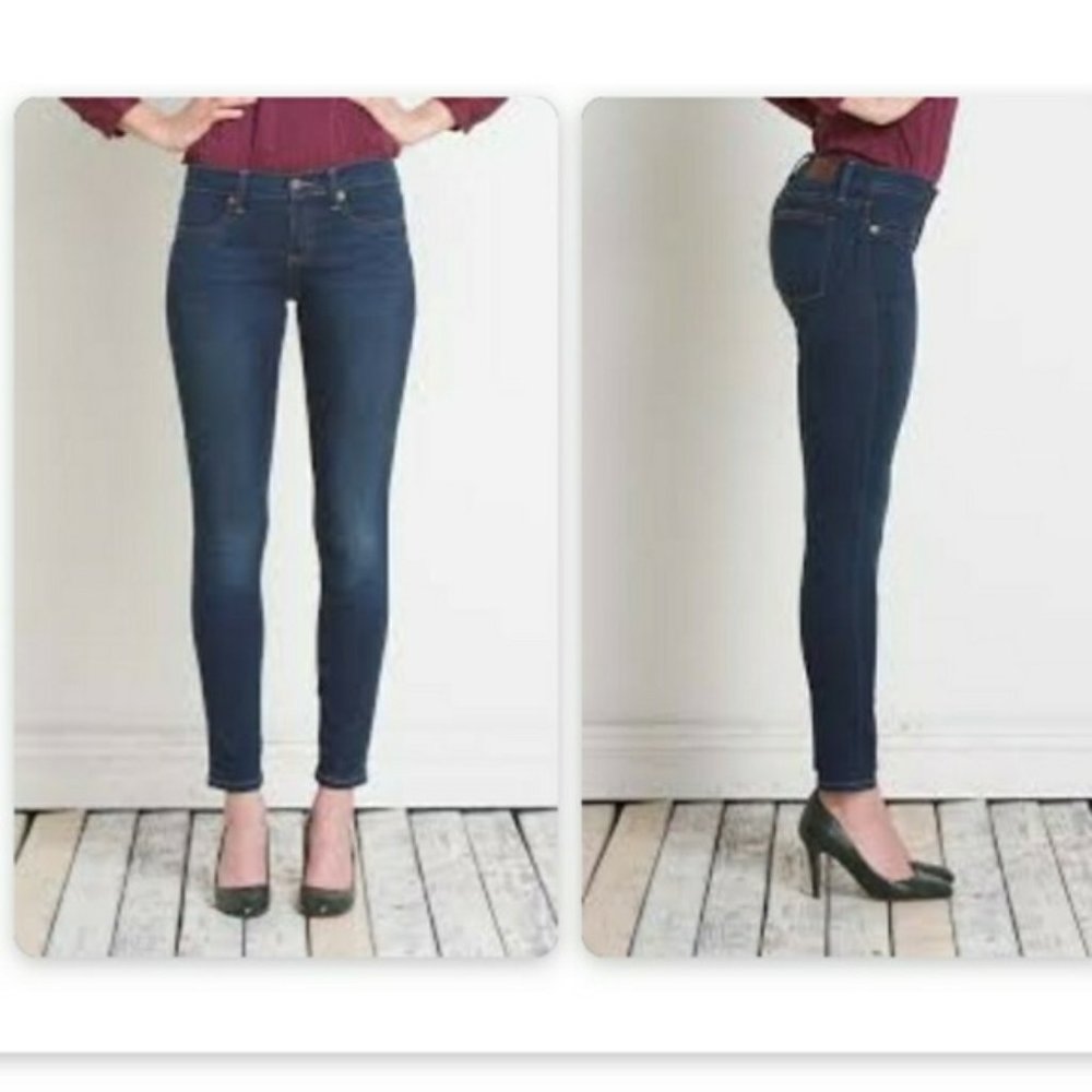 Super Skinny Ankle Jeans